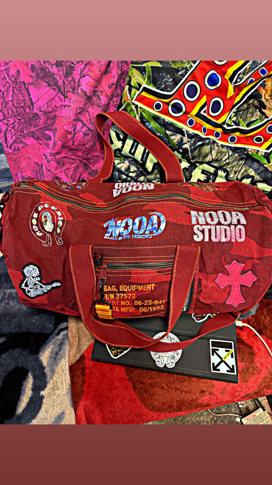 NOOA DUFFLE BAG