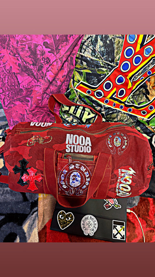 NOOA DUFFLE BAG
